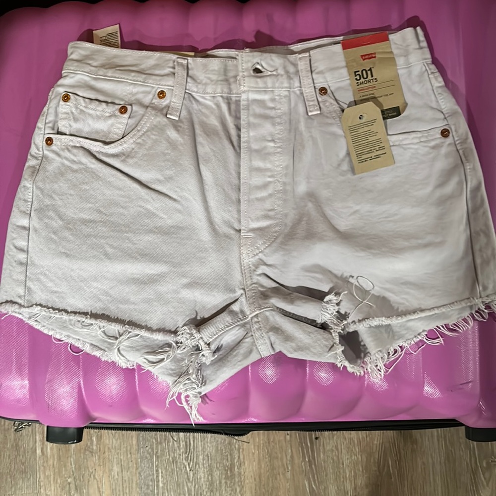 Levi shorts light purple wash